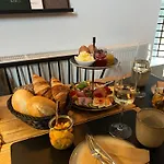 Eifelturmsuite Vakantiehuis Utscheid
