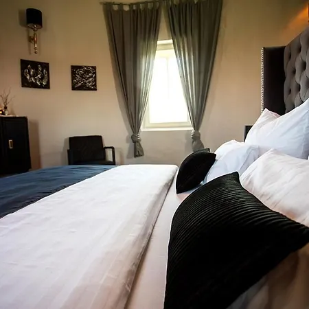 Eifelturmsuite Holiday home