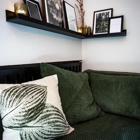 Holiday home Eifelturmsuite