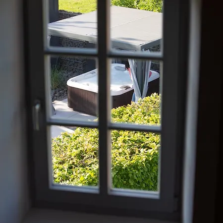 Eifelturmsuite Feriehus *