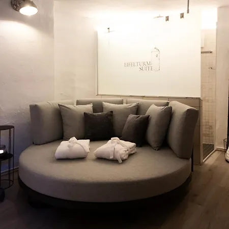Eifelturmsuite בית נופש