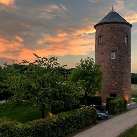 Eifelturmsuite Feriehus *