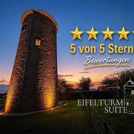 Holiday home Eifelturmsuite Utscheid