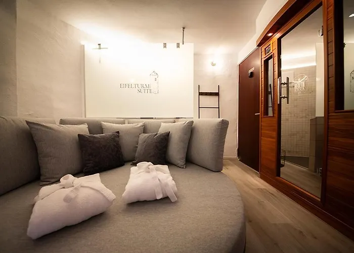 Eifelturmsuite Holiday home