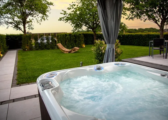 Eifelturmsuite Holiday home Utscheid